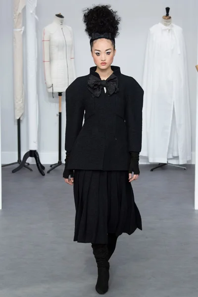 Look 33